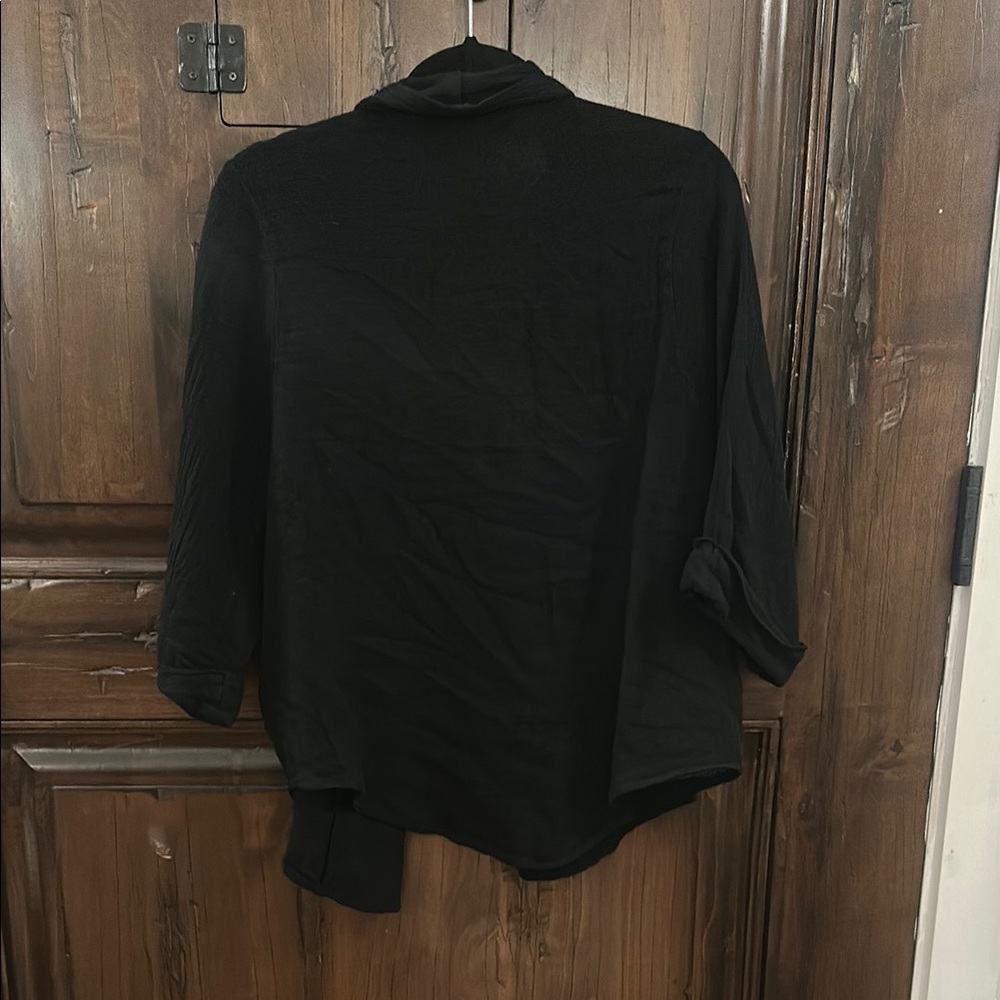 Meo Meli Black Cardigan with Draped Sleeves and Soft linen - Picture 5 of 5